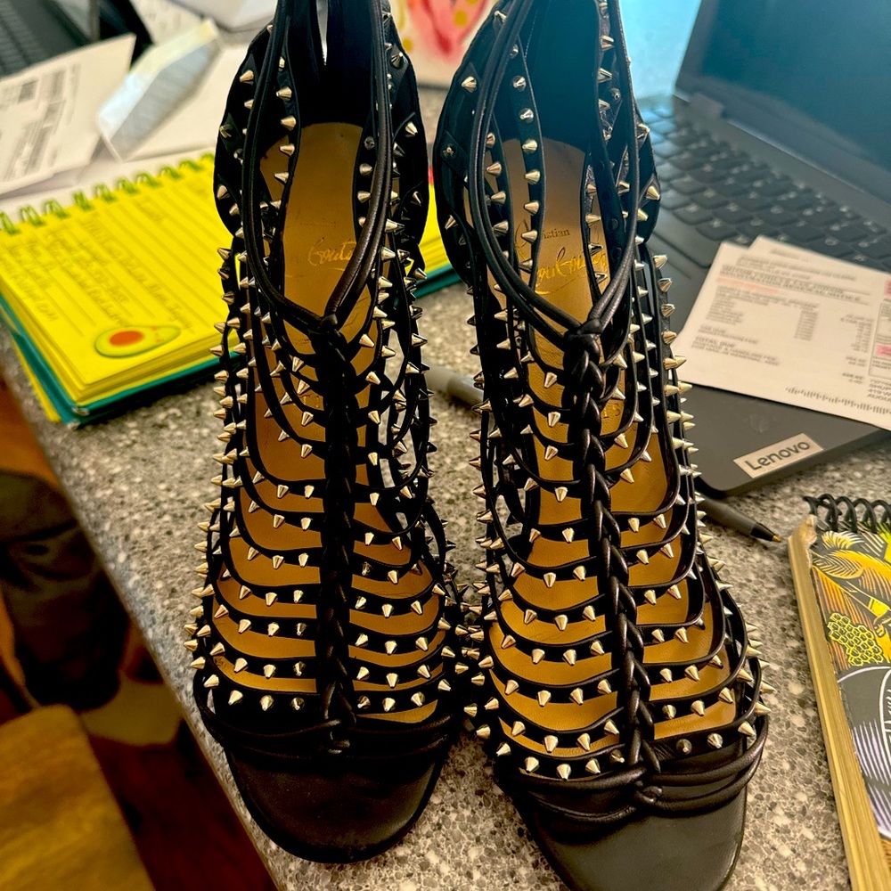 LOUBOUTIN shoes